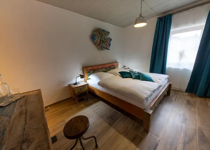 & Breakfast 3* Niederpallen